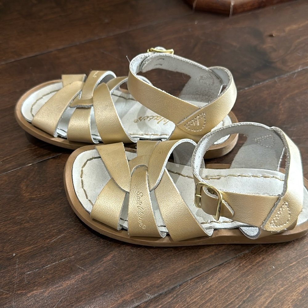 Salt water sandals, gold color